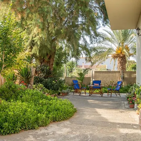 Holiday home Sea And Sun Amoudara (Heraklion)